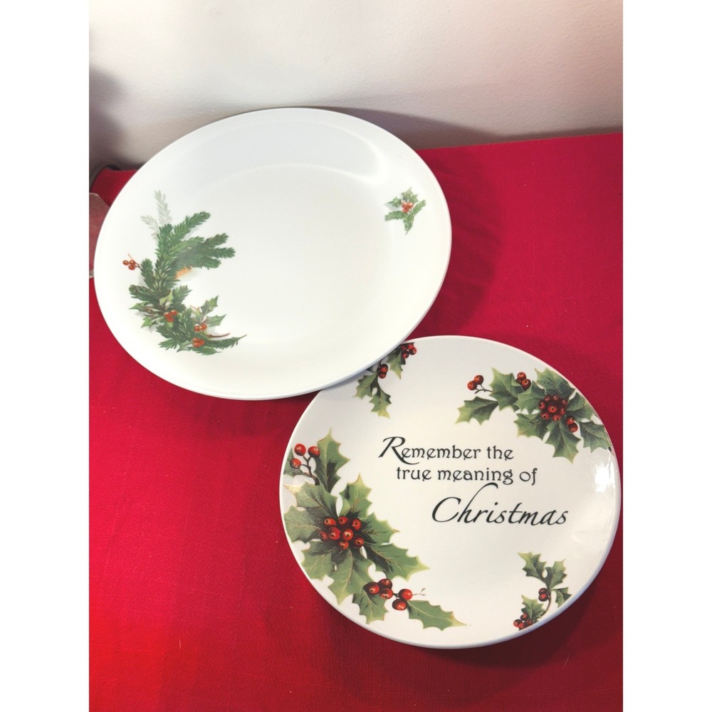 Vintage Seltmann Weiden Bavaria & Lily Creek Christmas Plates Set of 2 Holly